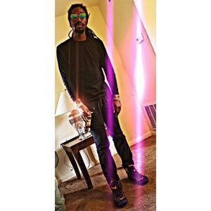 Meet your Posher, Buju